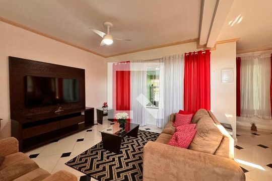 Sala de casa à venda com 3 quartos, 270m² em Jardim Alvorada, Santo André