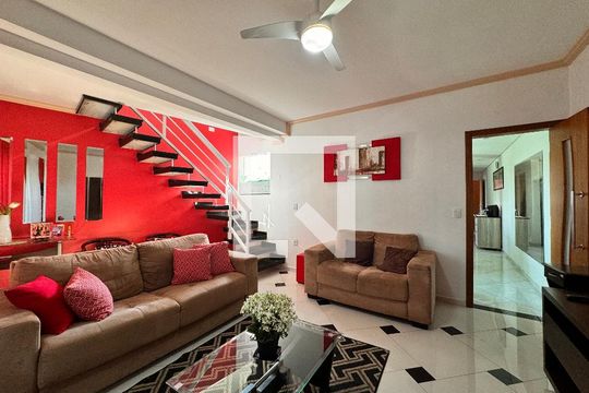 Casa à venda com 3 quartos, 270m² em Jardim Alvorada, Santo André