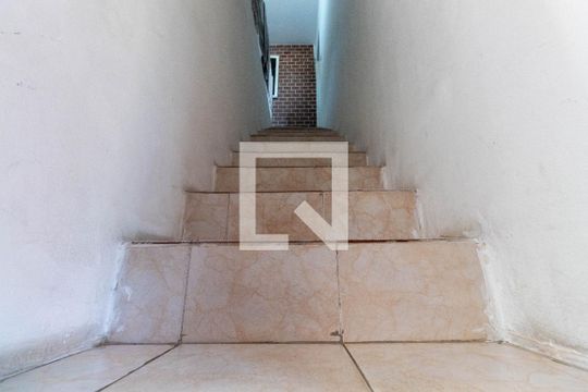 Escada de casa à venda com 5 quartos, 300m² em Jardim Brasília (zona Leste), São Paulo