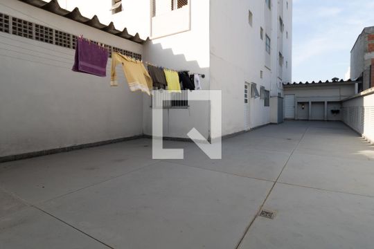 Área comum - Varal de apartamento à venda com 2 quartos, 67m² em Vila Santa Clara, São Paulo