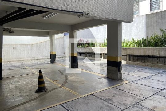 Garagem de apartamento para alugar com 1 quarto, 58m² em Brás, São Paulo
