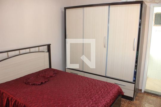 Quarto de casa para alugar com 1 quarto, 75m² em Catiapoã, São Vicente