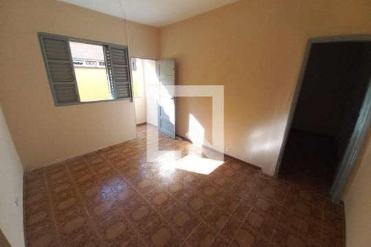 Sala de casa para alugar com 1 quarto, 75m² em Catiapoã, São Vicente