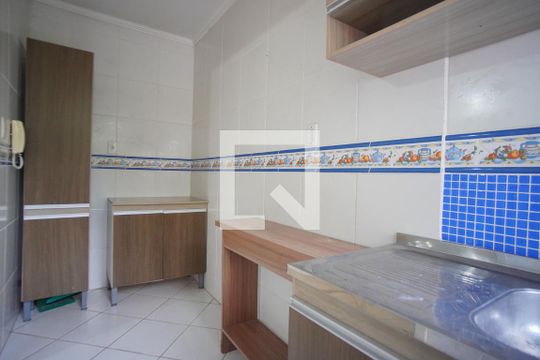 Cozinha de apartamento à venda com 1 quarto, 65m² em Vila Ipiranga, Porto Alegre