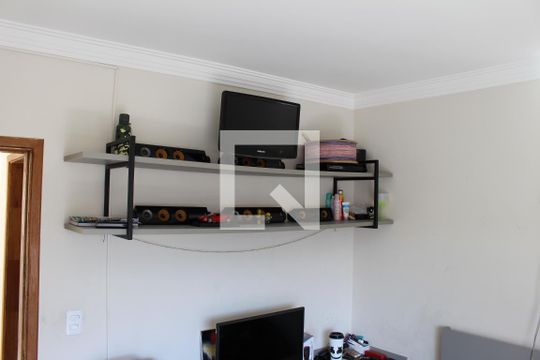 Quarto  de casa para alugar com 3 quartos, 120m² em Vila California, São Paulo
