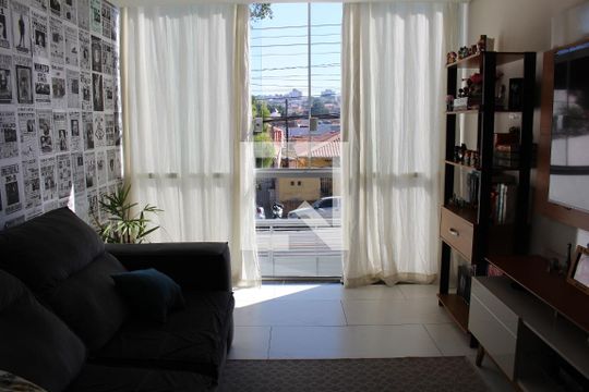 Sala de casa para alugar com 3 quartos, 120m² em Vila California, São Paulo