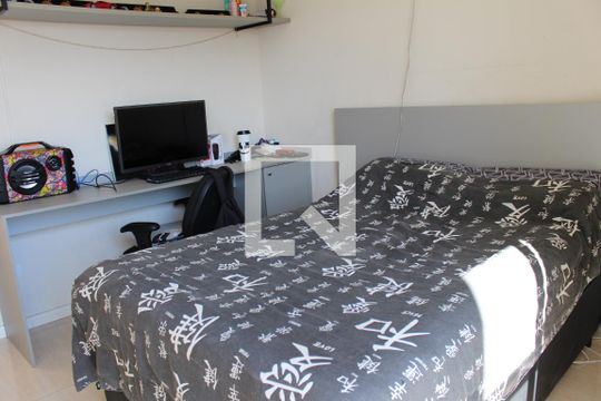 Quarto  de casa para alugar com 3 quartos, 120m² em Vila California, São Paulo
