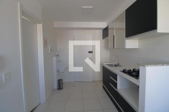 Cozinha de apartamento para alugar com 1 quarto, 28m² em Jardim Cidalia, São Paulo
