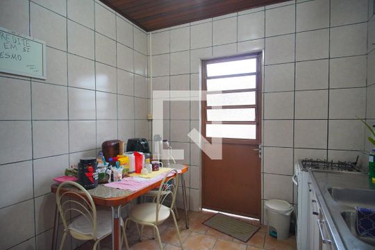 Cozinha 1 de casa à venda com 5 quartos, 303m² em Operário, Novo Hamburgo