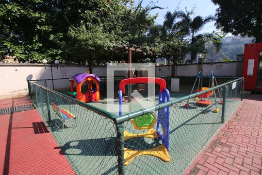 Área comum - Brinquedos de apartamento à venda com 1 quarto, 48m² em Vigário Geral, Rio de Janeiro