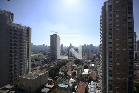 Vista de apartamento à venda com 2 quartos, 69m² em Itaim Bibi, São Paulo