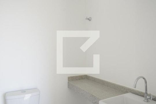 Lavabo de apartamento à venda com 2 quartos, 69m² em Itaim Bibi, São Paulo