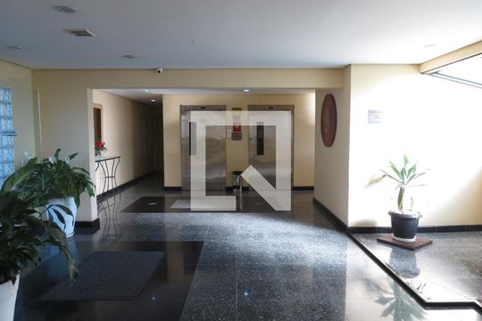 Entrada Bloco de apartamento à venda com 2 quartos, 60m² em Vila Pirituba, São Paulo