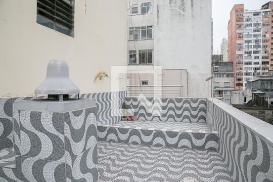 Área externa de kitnet/studio à venda com 1 quarto, 24m² em Centro Histórico, Porto Alegre