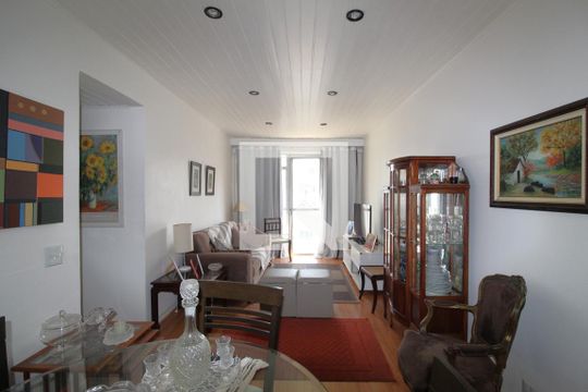 Sala de apartamento à venda com 2 quartos, 100m² em Anil, Rio de Janeiro
