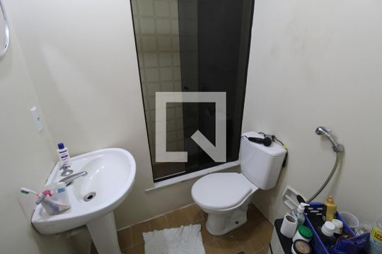 Banheiro da suíte  de apartamento à venda com 2 quartos, 100m² em Anil, Rio de Janeiro