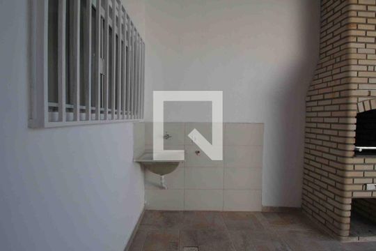 Área de Serviço de casa para alugar com 3 quartos, 154m² em Jardim Paulista, Sorocaba