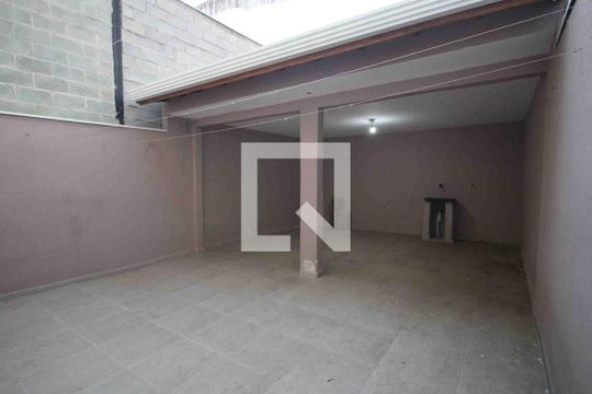 Quintal de casa para alugar com 4 quartos, 186m² em Jardim Residencial Deolinda Guerra, Sorocaba