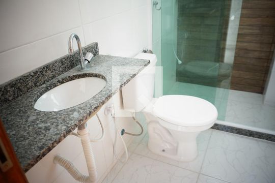 Banheiro de apartamento à venda com 1 quarto, 61m² em Freguesia (jacarepaguá), Rio de Janeiro