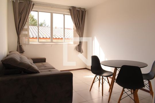 Apartamento para alugar com 2 quartos, 60m² em Boa Vista, Curitiba