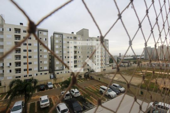 Vista Quarto 2 de apartamento à venda com 2 quartos, 50m² em Costa E Silva, Porto Alegre