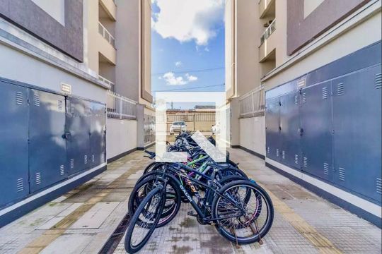 Bicicletário de apartamento à venda com 2 quartos, 50m² em Costa E Silva, Porto Alegre