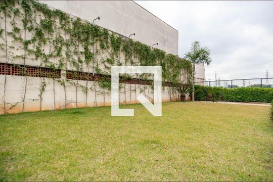 Espaço Pet de apartamento à venda com 2 quartos, 53m² em Piqueri, São Paulo