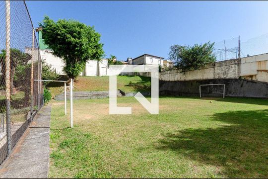 Campo de Futebol de apartamento à venda com 2 quartos, 53m² em Piqueri, São Paulo