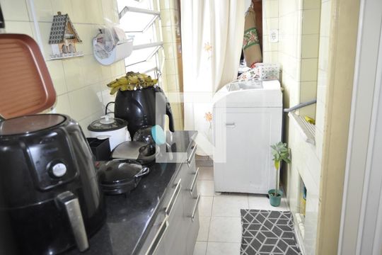 Cozinha de apartamento à venda com 3 quartos, 72m² em Engenho Novo, Rio de Janeiro