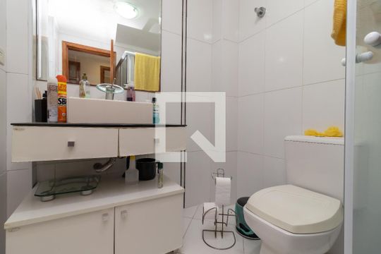 Banheiro de apartamento à venda com 2 quartos, 85m² em Santana, São Paulo