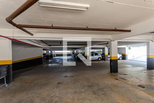 Garagem de apartamento à venda com 2 quartos, 48m² em Vila Siqueira (zona Norte), São Paulo