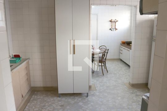 Cozinha de apartamento para alugar com 4 quartos, 222m² em Santo Antônio, São Caetano do Sul