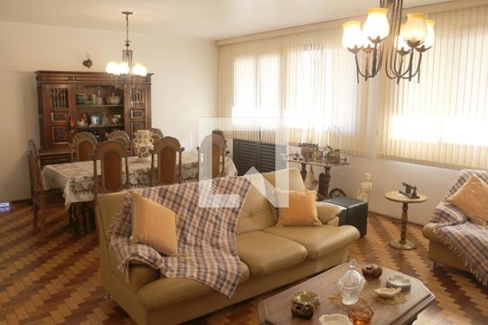 Apartamento para alugar com 4 quartos, 222m² em Santo Antônio, São Caetano do Sul