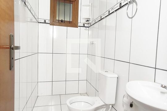 Banheiro de casa para alugar com 1 quarto, 90m² em Primavera, Novo Hamburgo