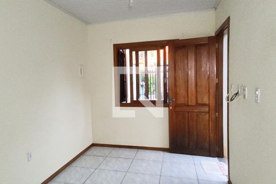 Sala de casa para alugar com 1 quarto, 90m² em Primavera, Novo Hamburgo