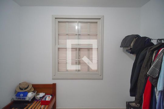 Quarto 2 de casa à venda com 3 quartos, 197m² em Vila Nova, Novo Hamburgo
