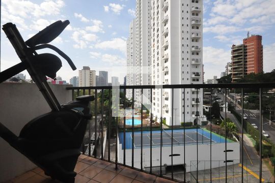 Varanda de apartamento à venda com 2 quartos, 65m² em Real Parque, São Paulo