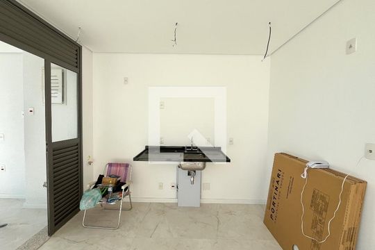 Cozinha de apartamento à venda com 2 quartos, 96m² em Vila Clementino, São Paulo