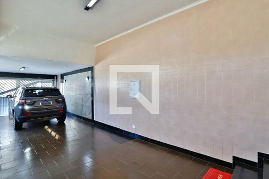 Garagem de casa à venda com 3 quartos, 320m² em Chácara Mafalda, São Paulo