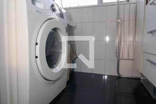 Área de Serviço de apartamento para alugar com 3 quartos, 173m² em Vila Andrade, São Paulo