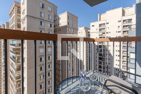 Varanda de apartamento para alugar com 1 quarto, 32m² em Brooklin Paulista, São Paulo