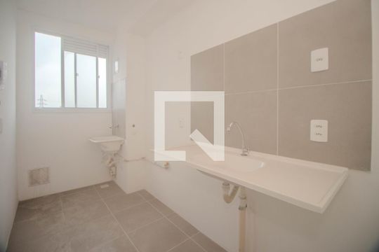 Cozinha e Área de Serviço de apartamento à venda com 2 quartos, 50m² em Sarandi, Porto Alegre
