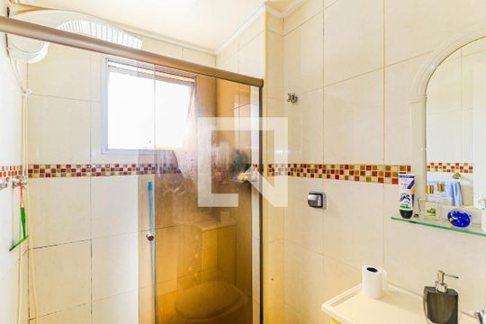 Banheiro de apartamento à venda com 2 quartos, 60m² em Vila Nova Conceição, São Paulo