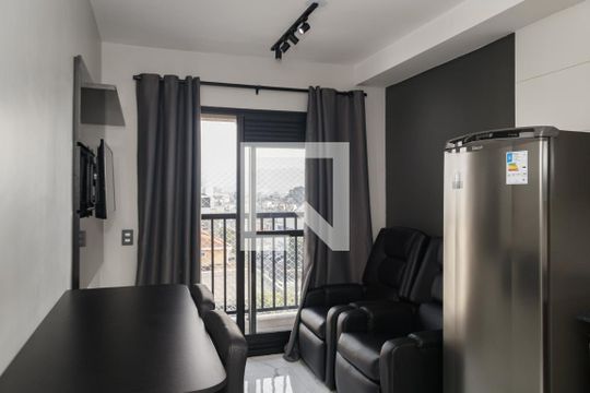 Sala de apartamento à venda com 1 quarto, 28m² em Vila Mazzei, São Paulo