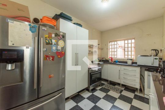 Cozinha de casa à venda com 2 quartos, 100m² em Parque Jabaquara, São Paulo