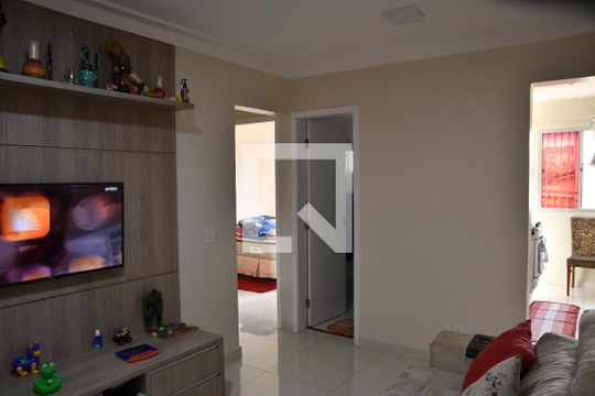 Apartamento para alugar com 2 quartos, 42m² em Outeiro de Passárgada, Cotia