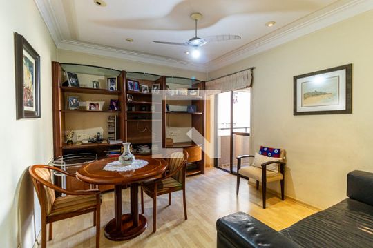 Quarto de apartamento para alugar com 4 quartos, 186m² em Santa Cecília, São Paulo
