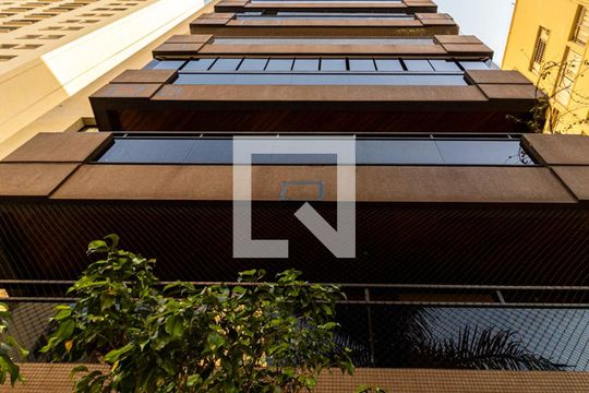 Fachada de apartamento para alugar com 4 quartos, 186m² em Santa Cecília, São Paulo