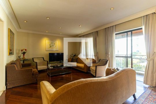 Apartamento para alugar com 4 quartos, 186m² em Santa Cecília, São Paulo