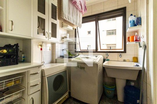 Área de Serviço de apartamento para alugar com 4 quartos, 186m² em Santa Cecília, São Paulo
